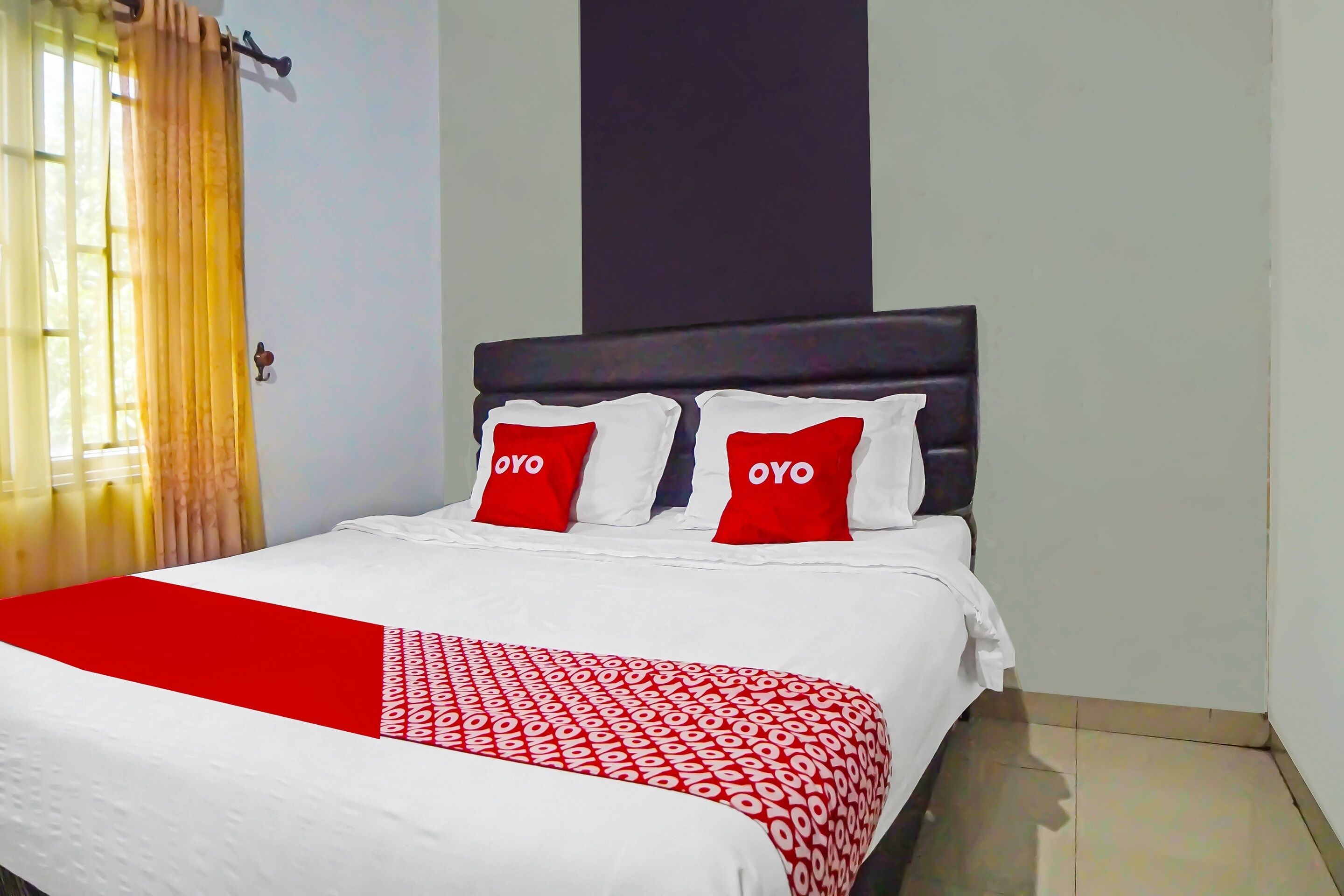 Abadi Hotel by OYO