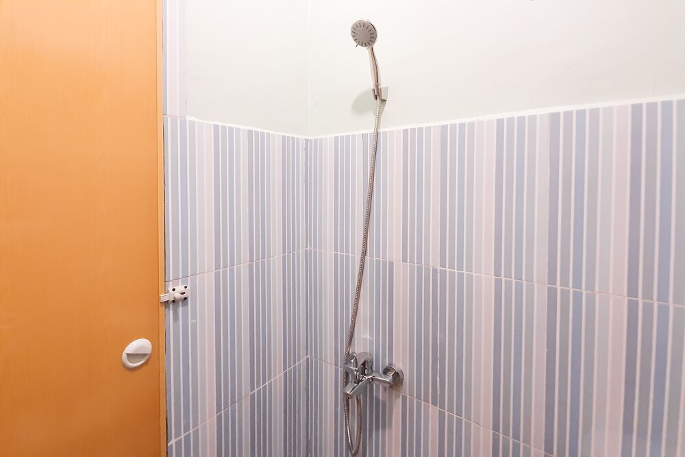 Aladinmar By OYO Rooms