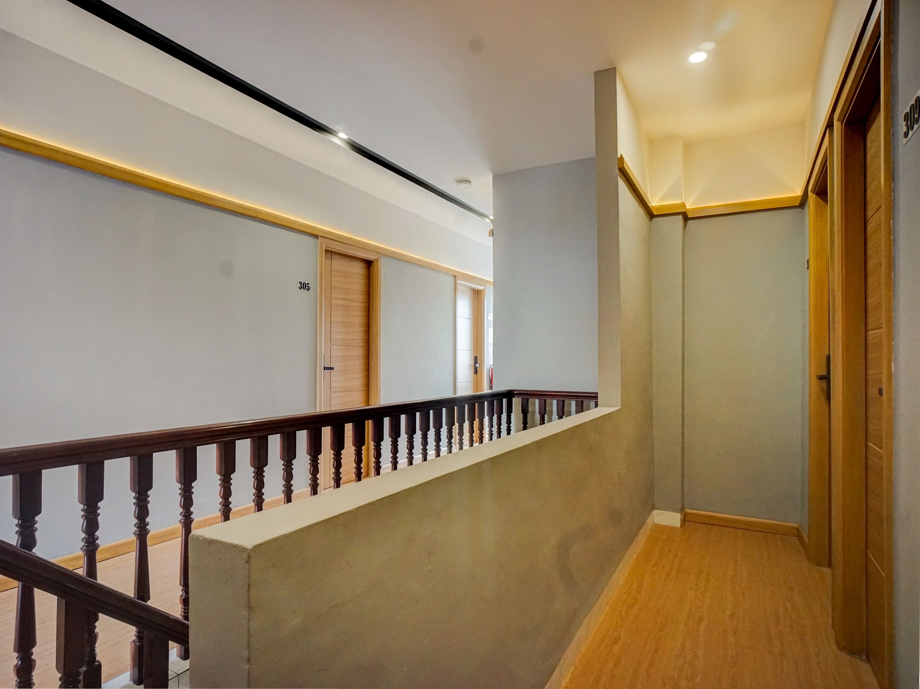 Alhesa Residence by OYO