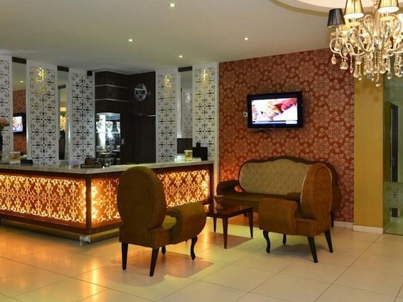 OYO Flagship 1348 Hotel Home Anaya