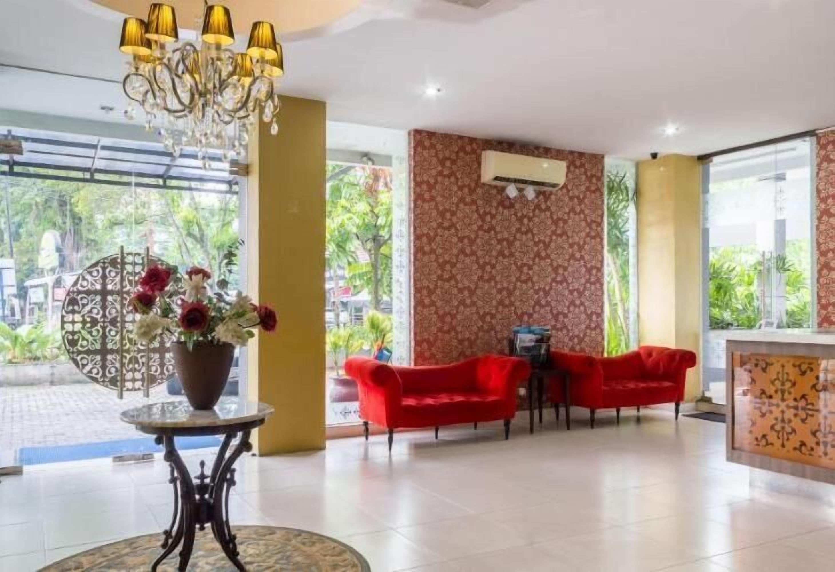 Anaya Hotel and Ballroom