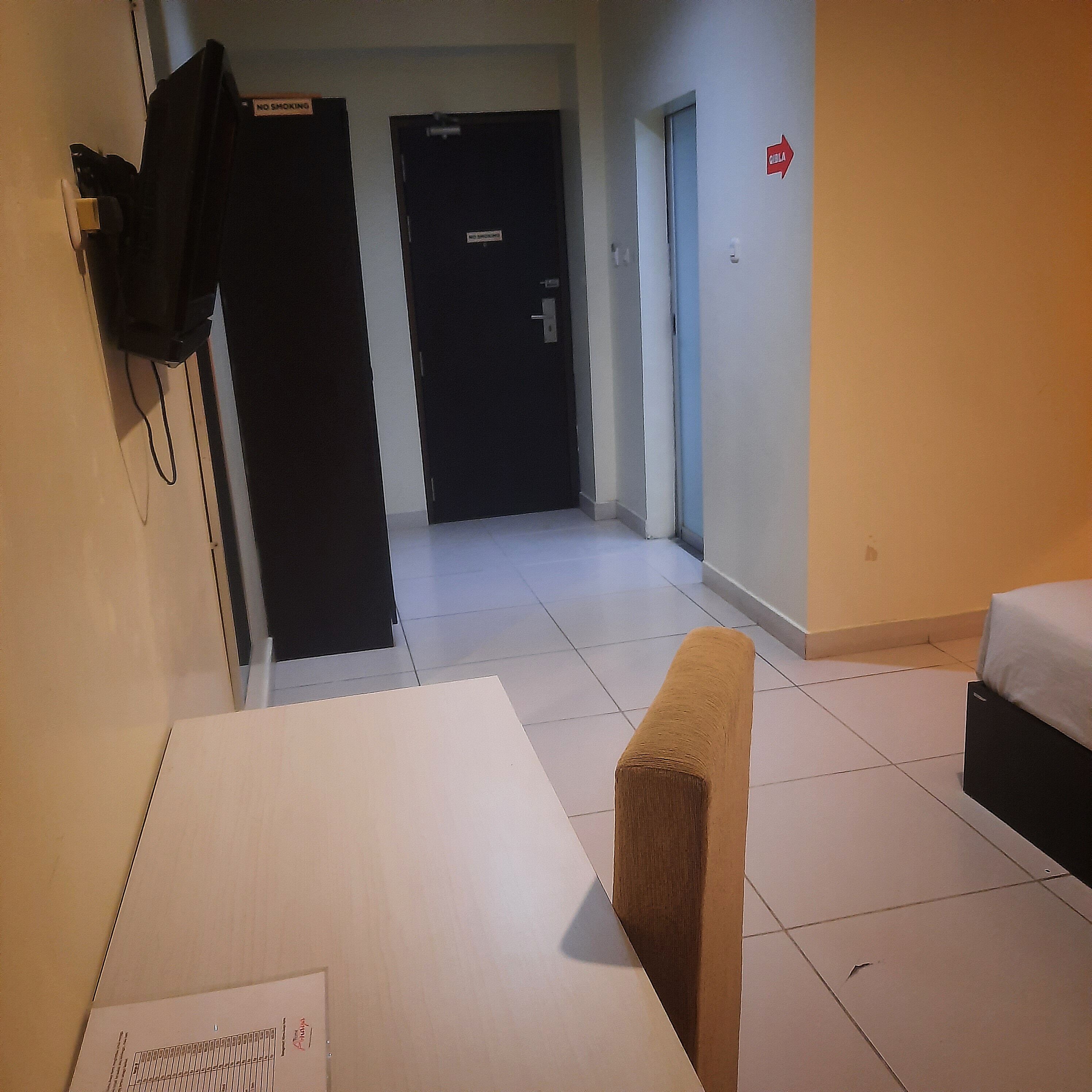 Anaya Hotel and Ballroom