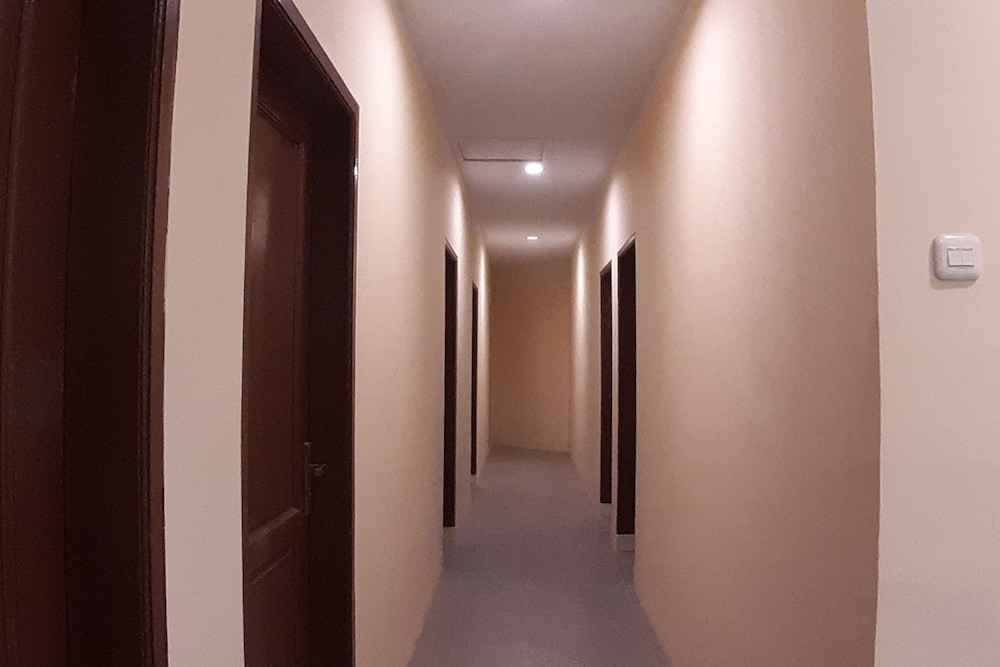 Angelyn Home Stay by OYO Rooms