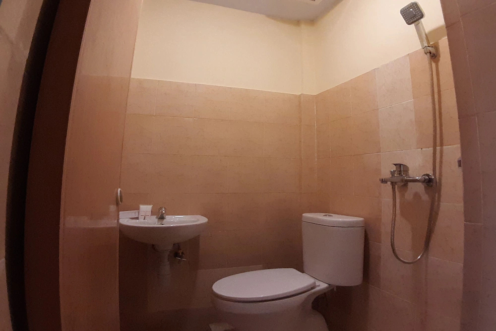 Angelyn Home Stay by OYO Rooms