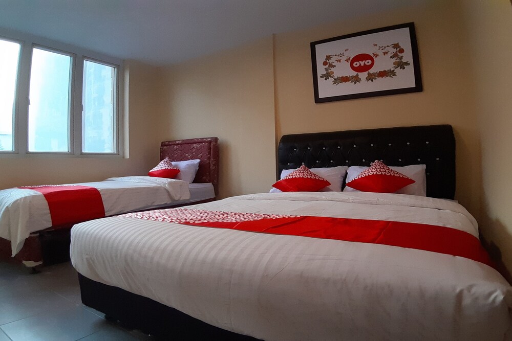 Angelyn Home Stay by OYO Rooms