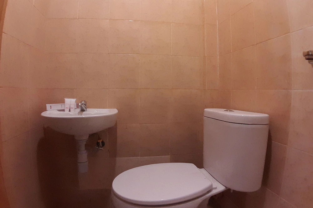 Angelyn Home Stay by OYO Rooms
