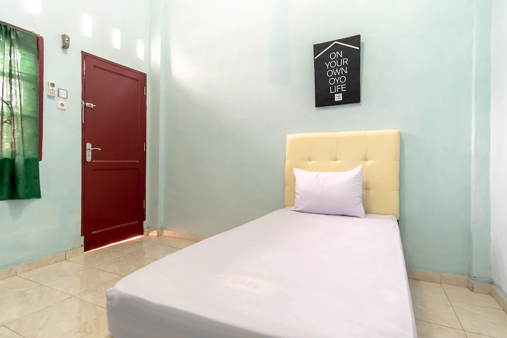 Arista Residence by OYO Rooms