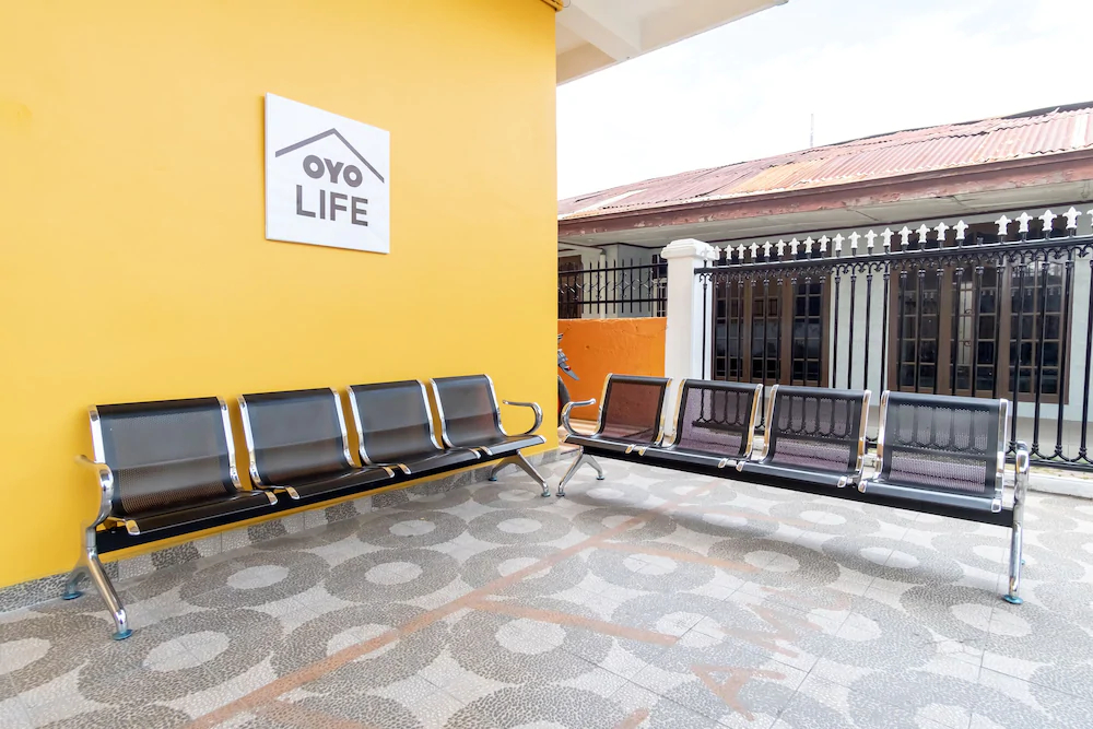 Arista Residence by OYO Rooms