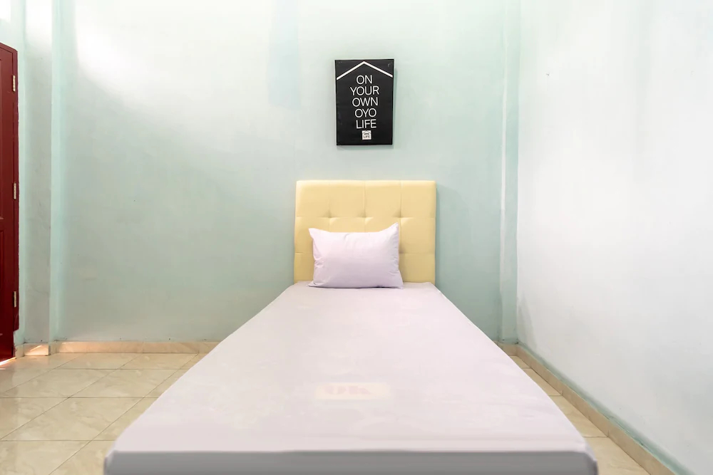 Arista Residence by OYO Rooms