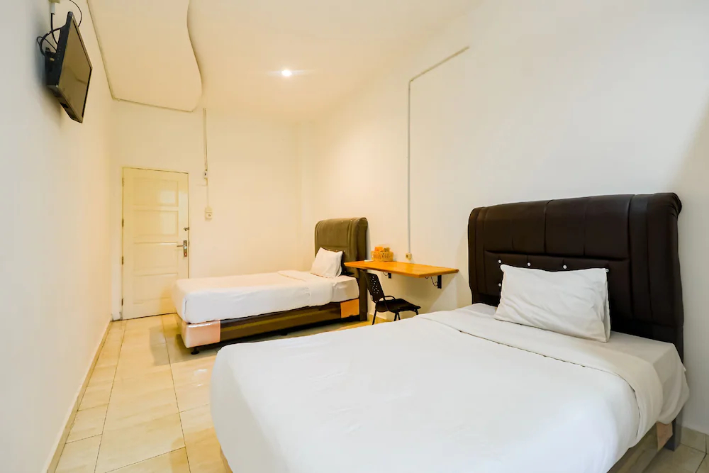 Barat Guesthouse