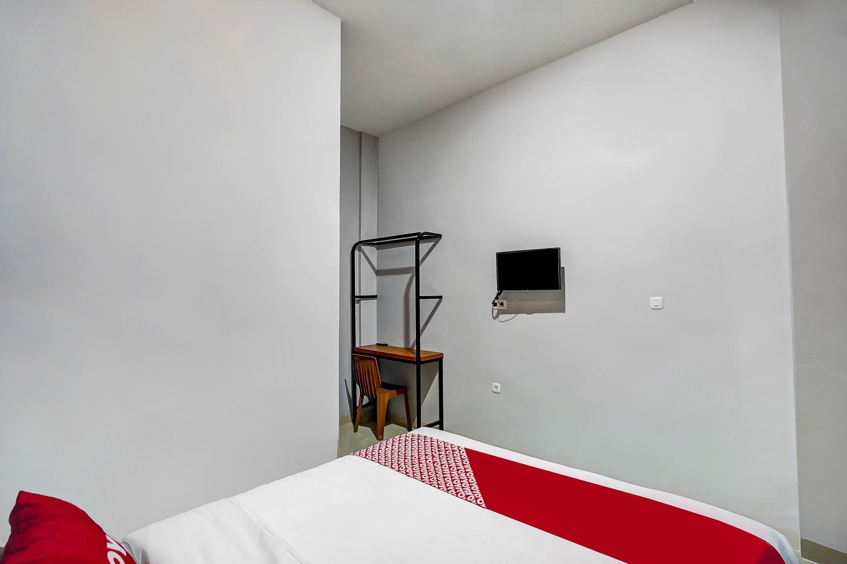 Super OYO 91181 Beda Arga Residence