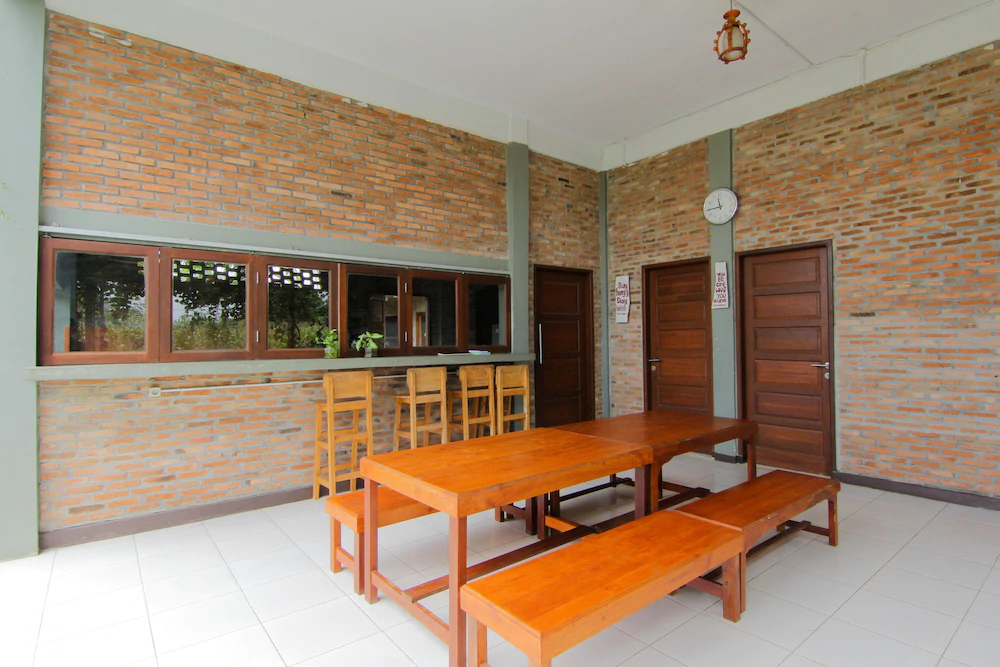 Bua Guest House