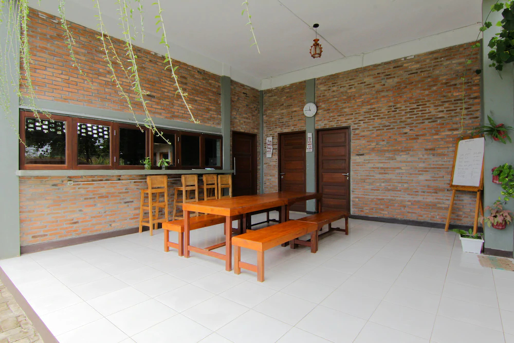 Bua Guest House