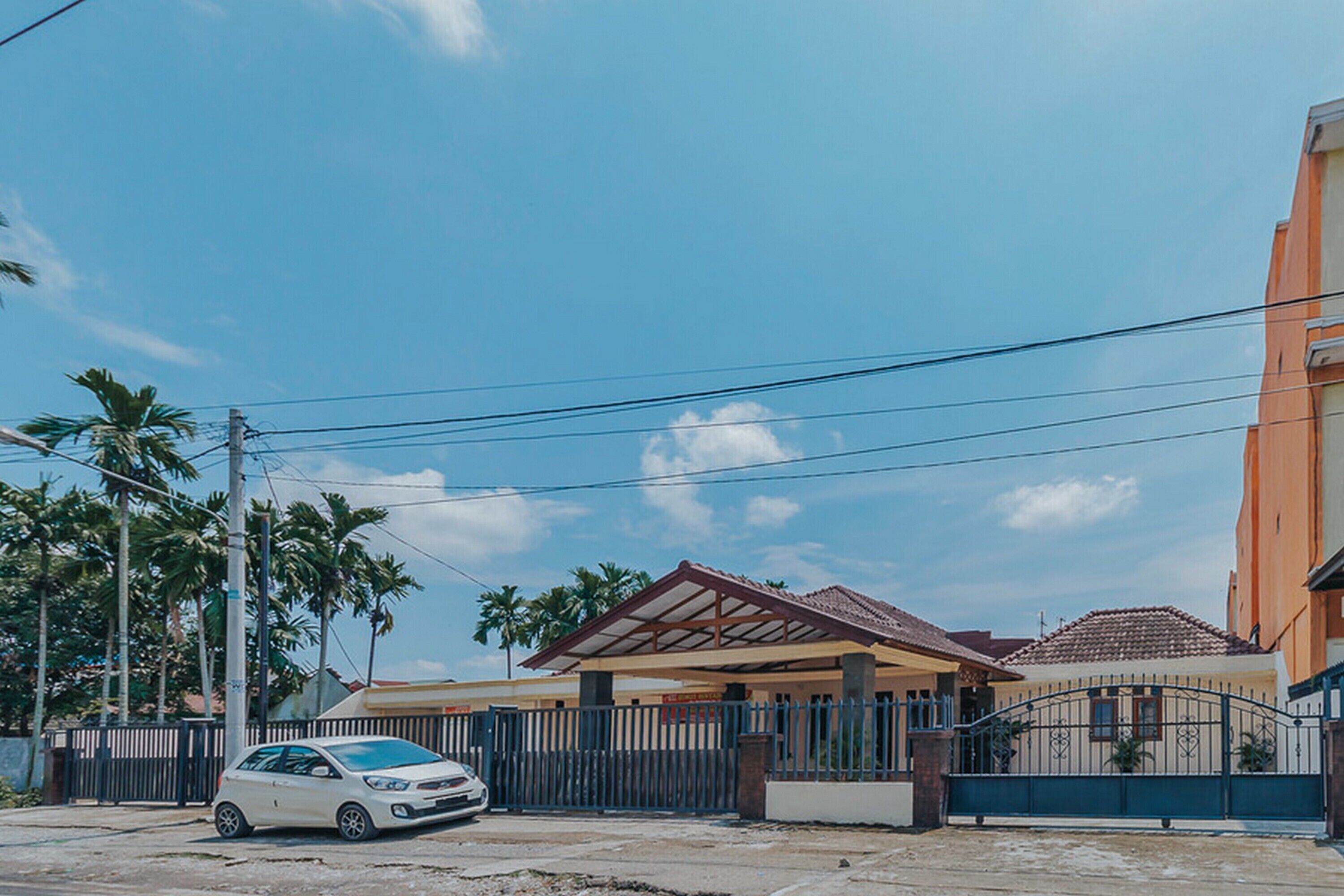 Bukit Bintang House by RedDoorz