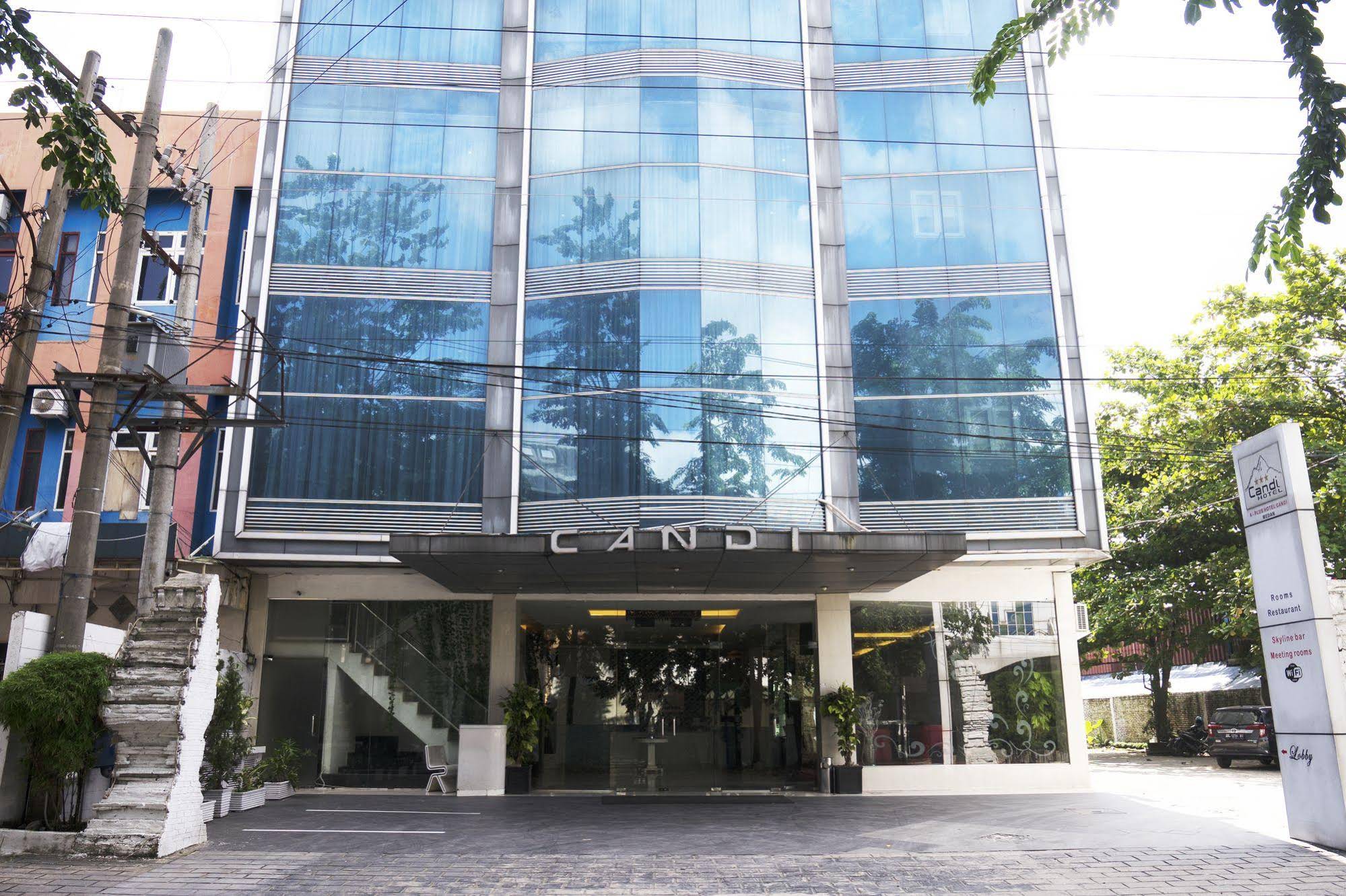 Candi Hotel