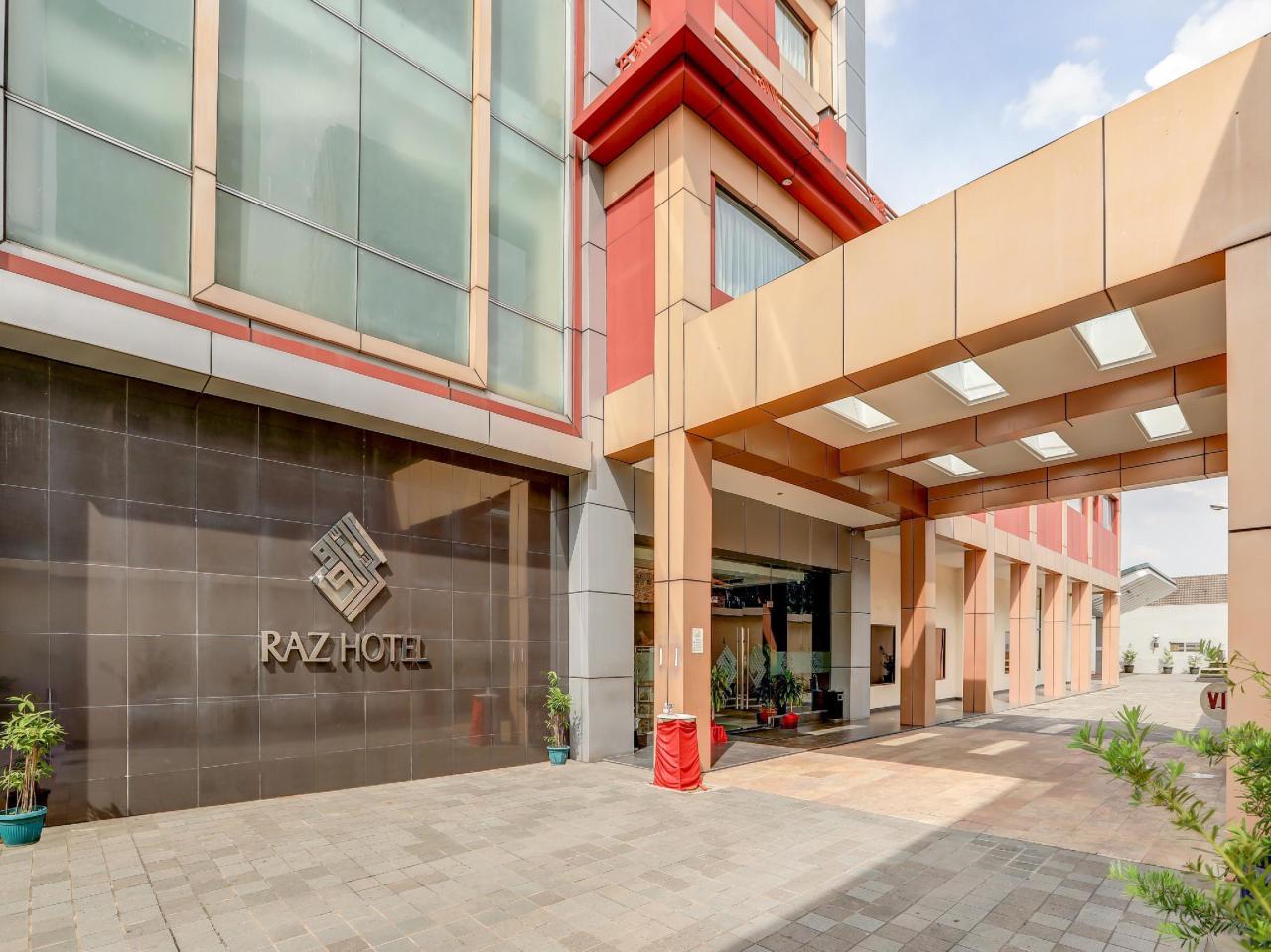 Capital O 90050 Raz Hotel And Convention