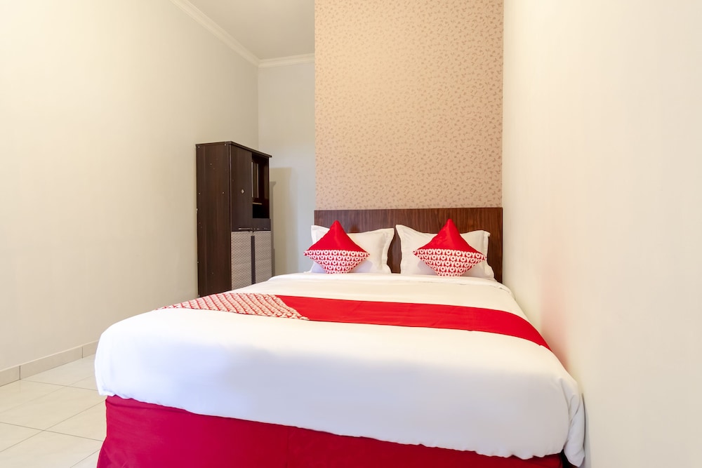 Carofin Guest House by OYO Rooms