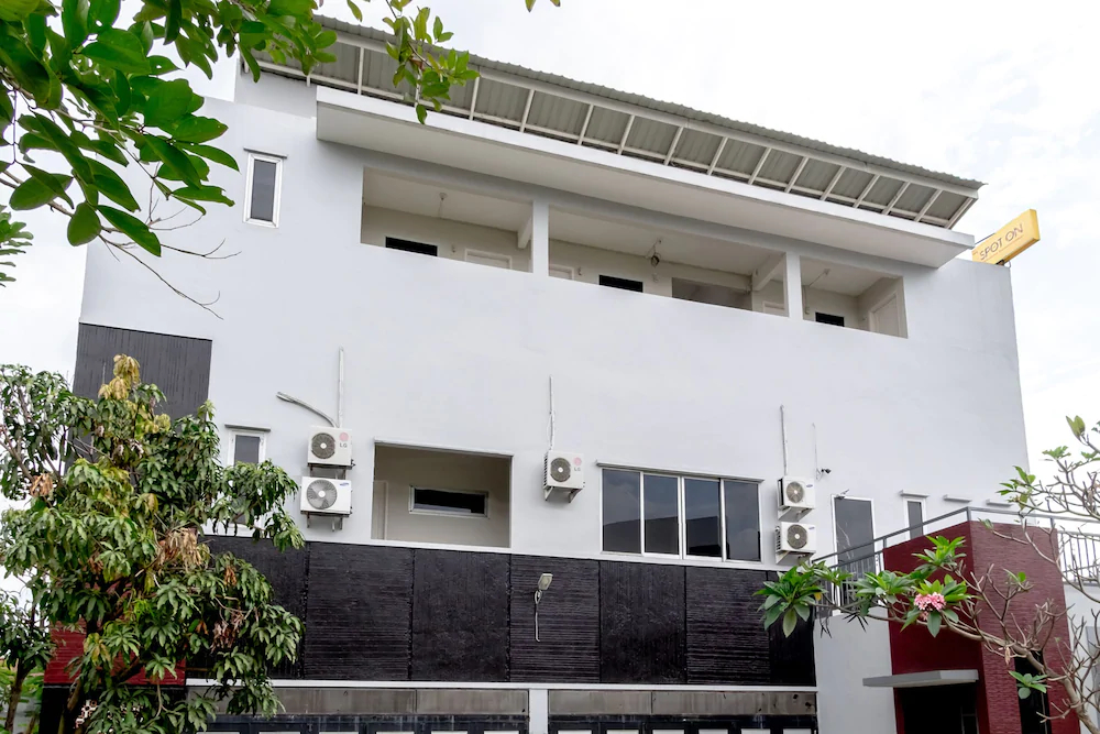 Citra Arcade Residence by OYO Rooms