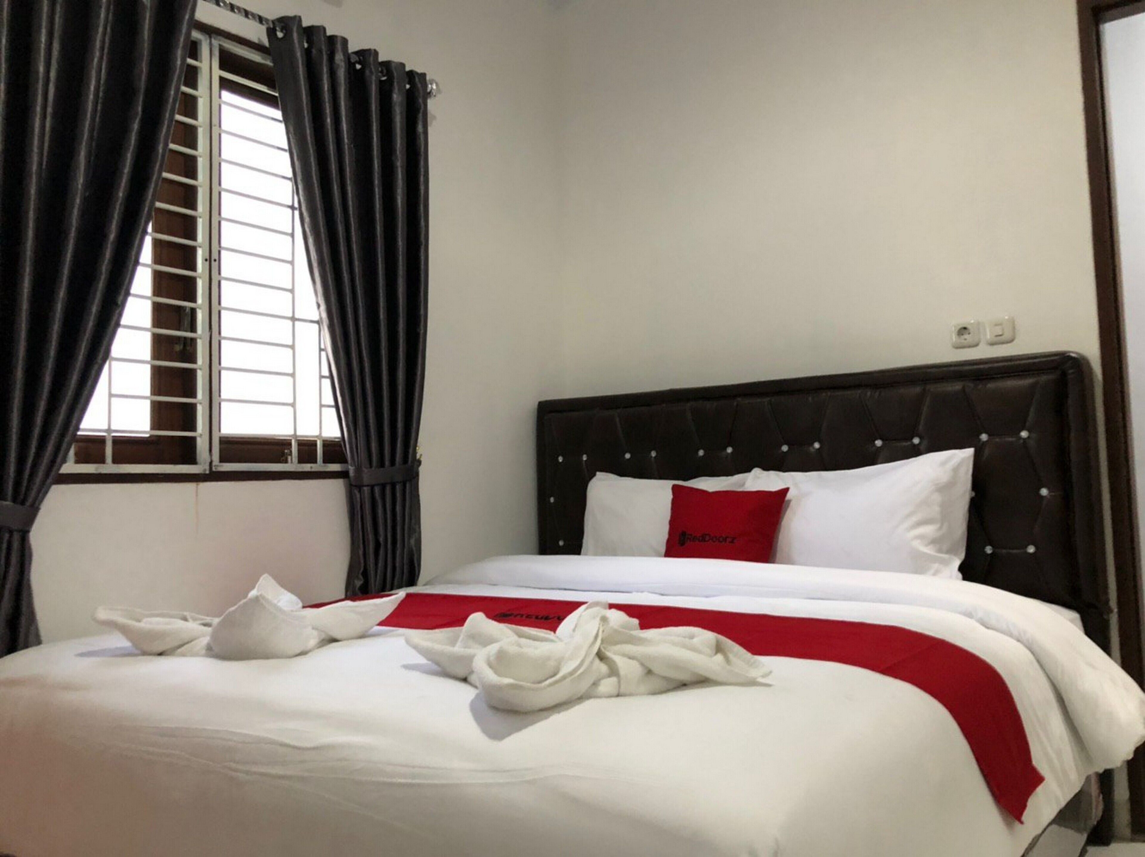 De'Boel Guest House by RedDoorz