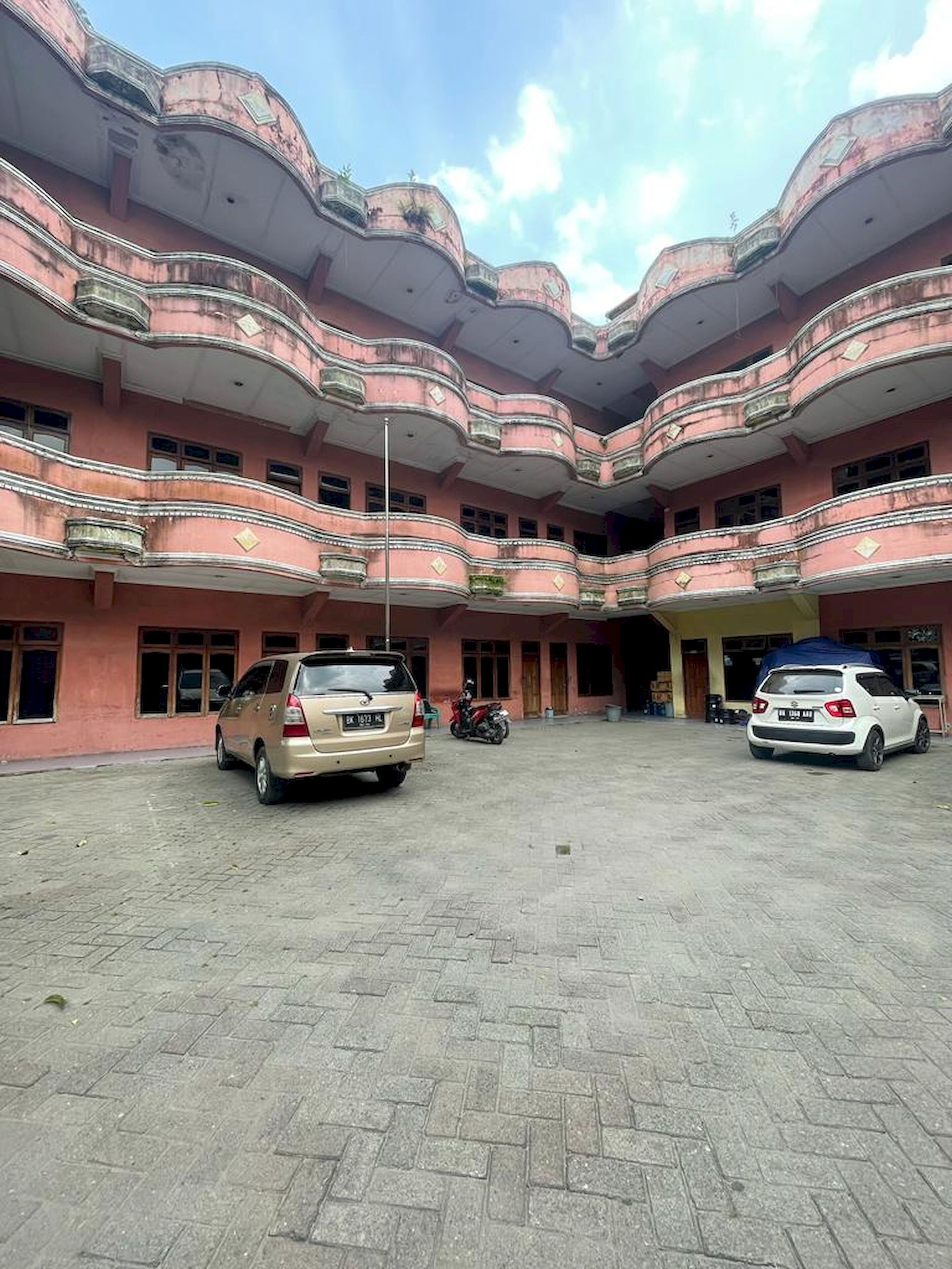 Deli Hotel Medan by OYO