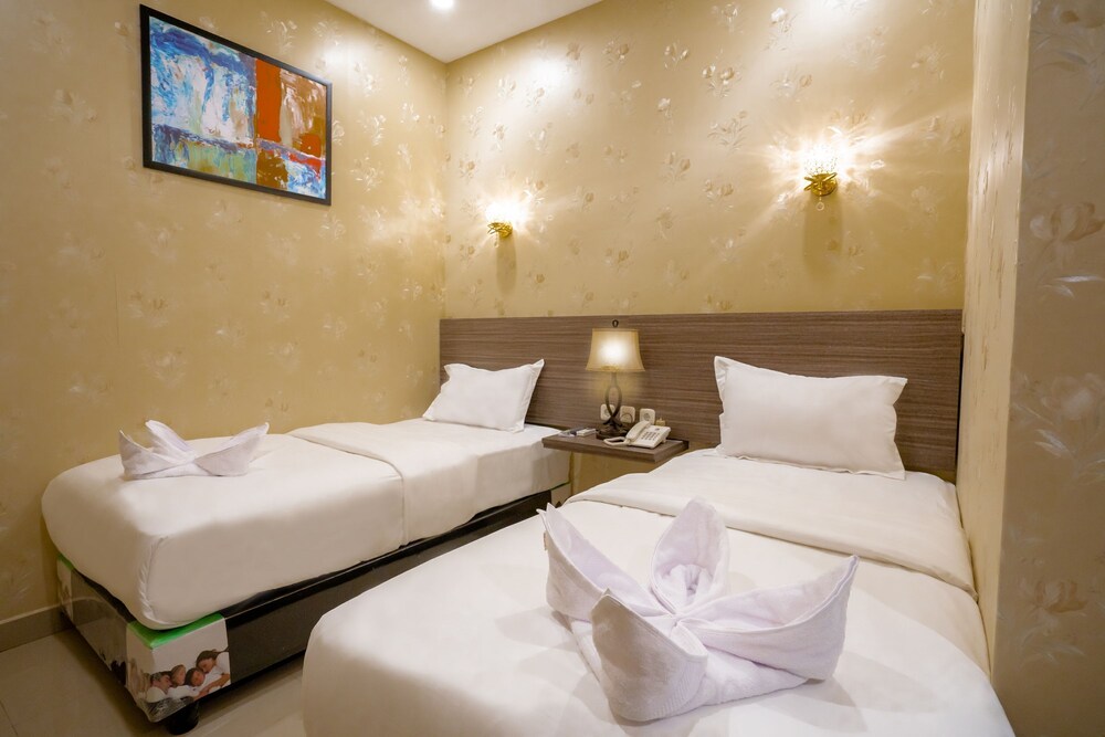 De'Tonga Hotel by ZEN Rooms