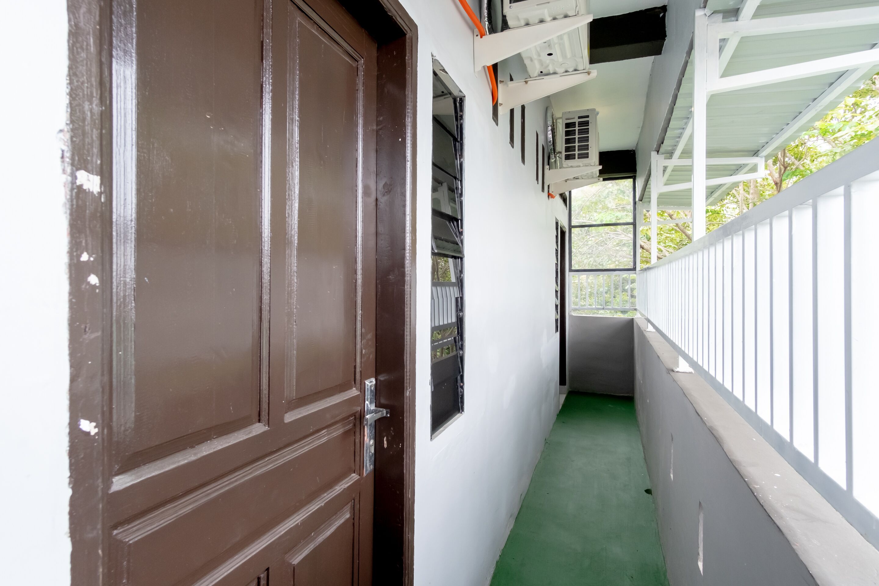 Dom Residence by OYO Rooms