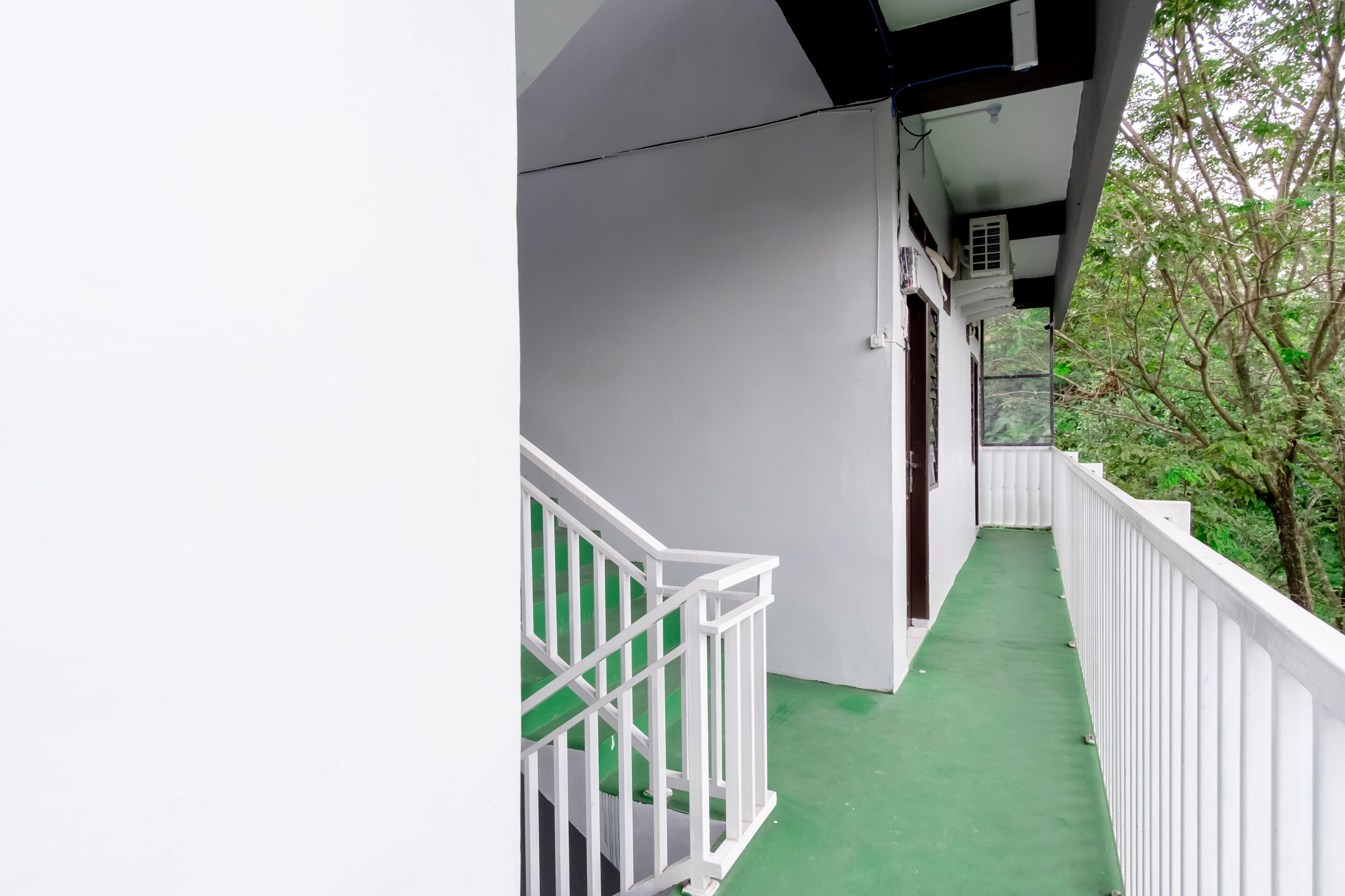 Dom Residence by OYO Rooms