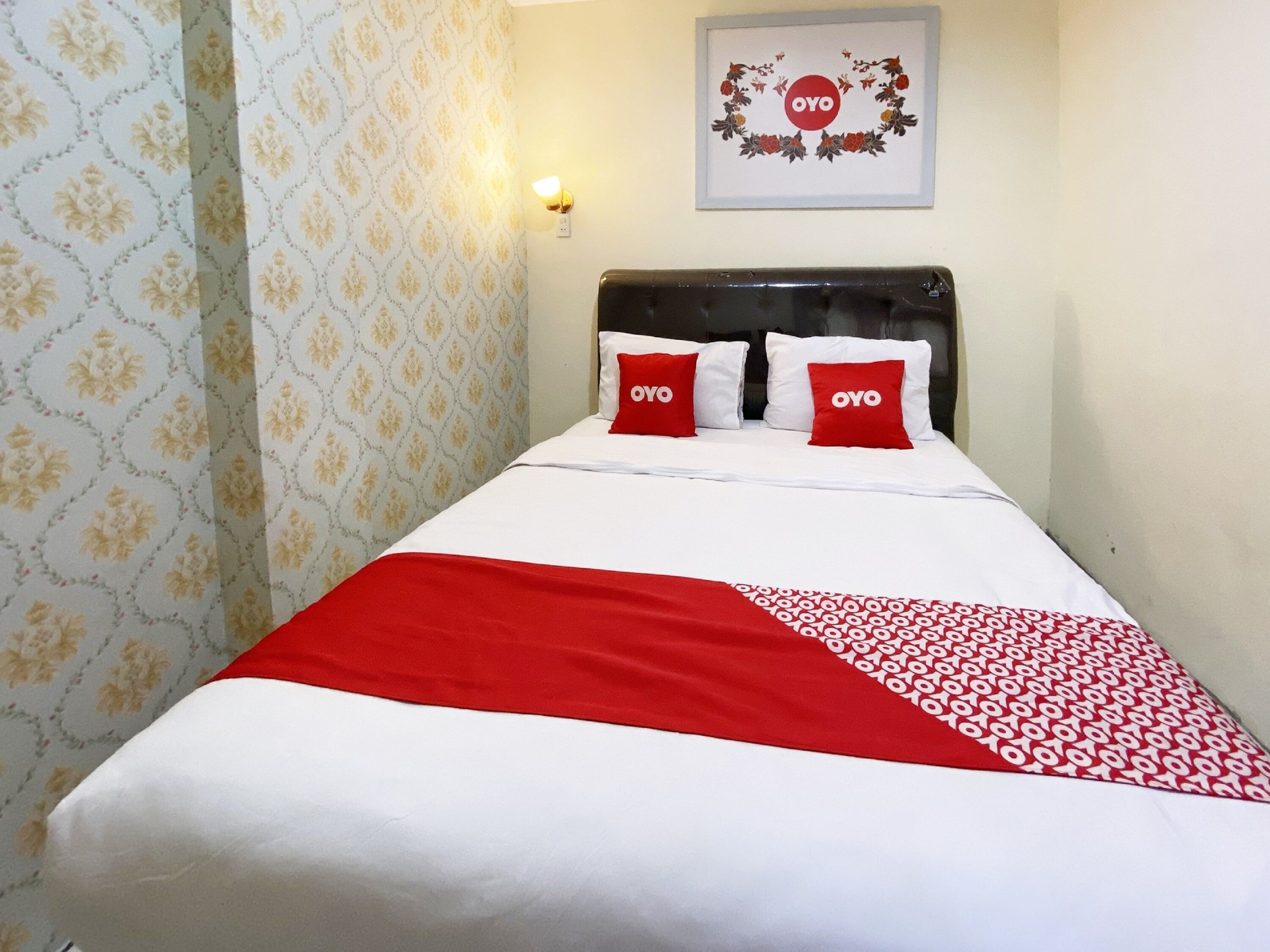 Dom Residence by OYO Rooms