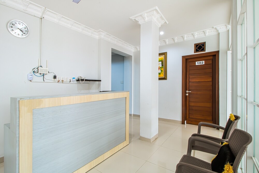 Emerald Residence