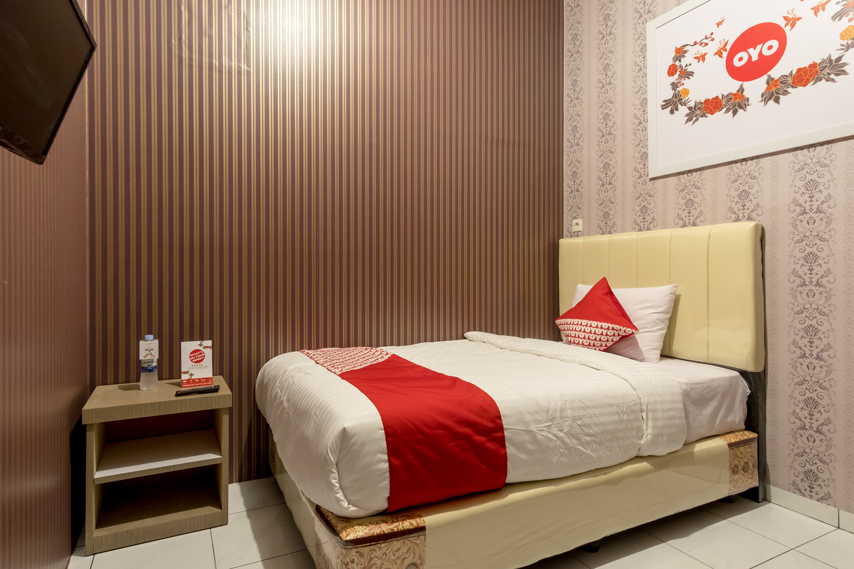 Executive Inn By OYO Rooms