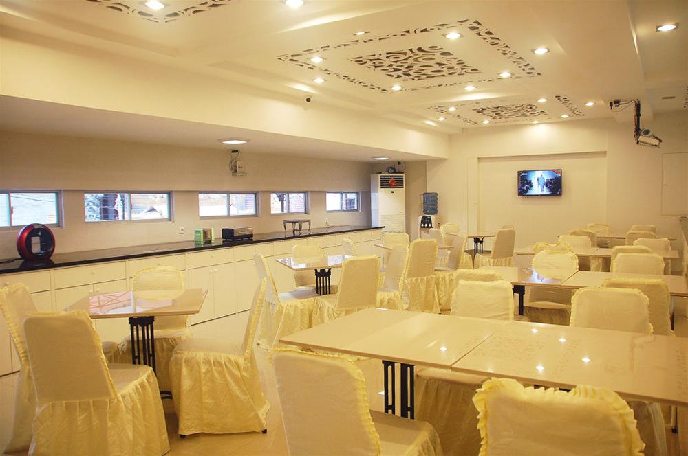 Gandhi Inn