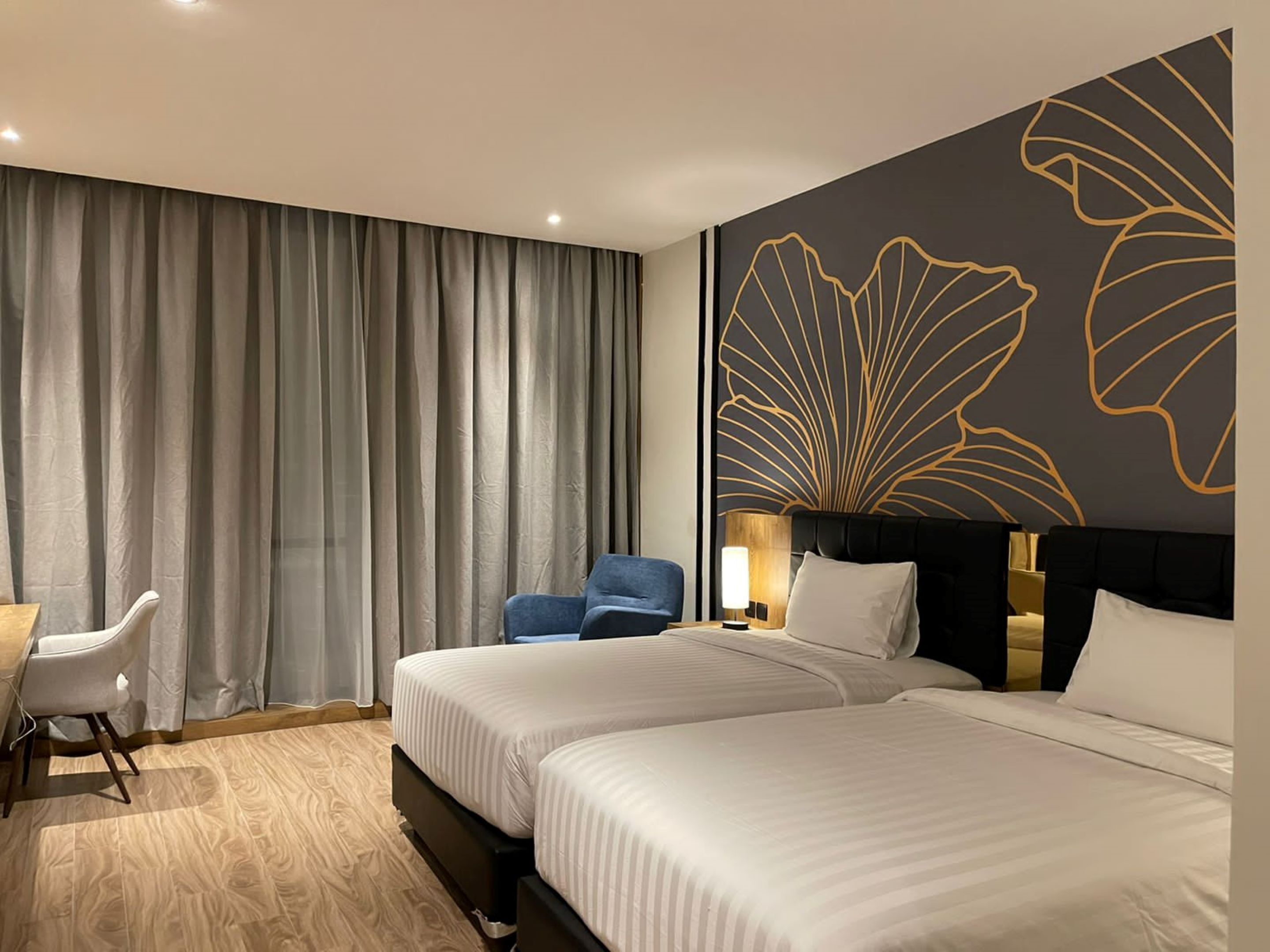 Grand Central Premier