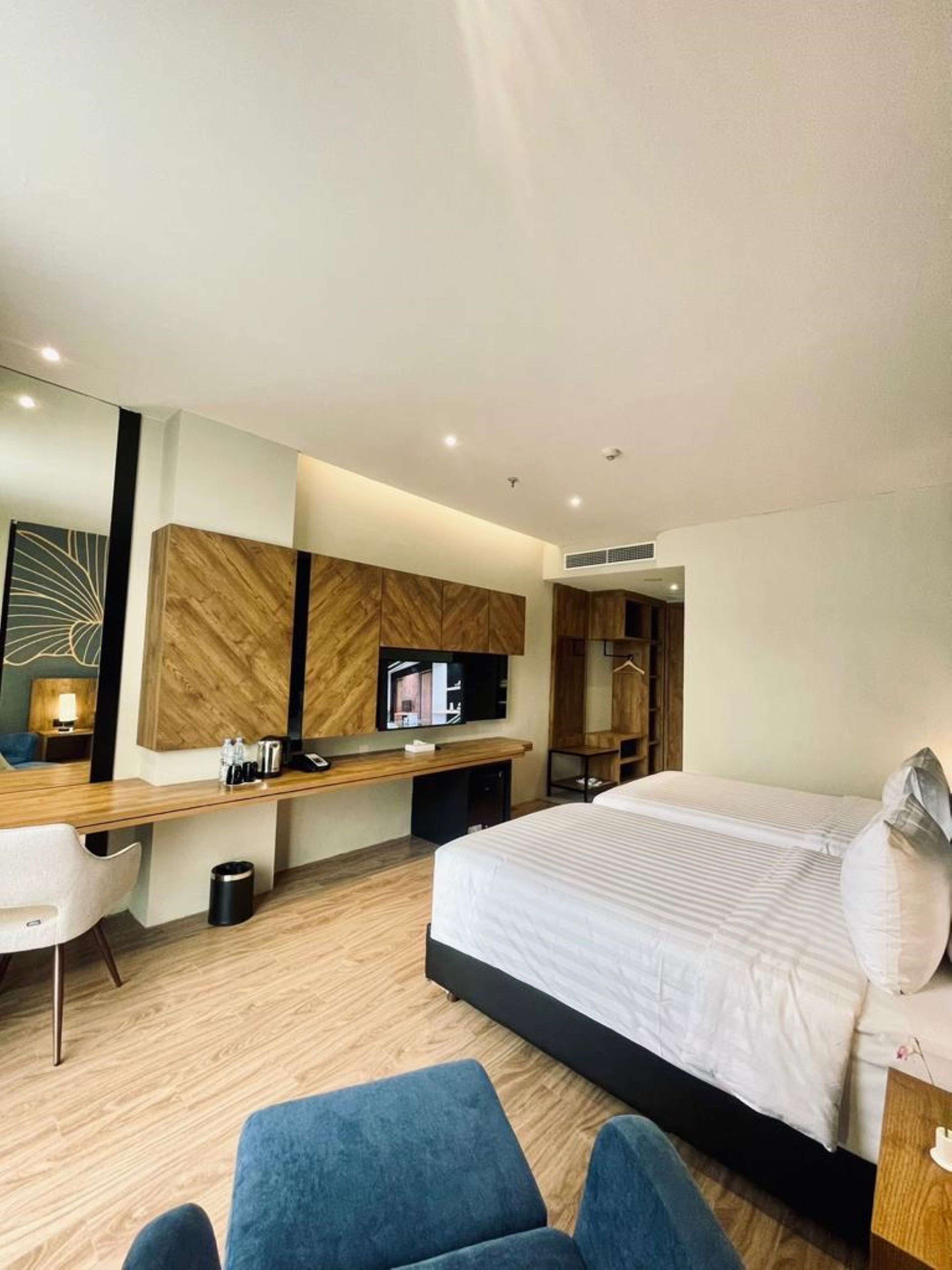 Grand Central Premier