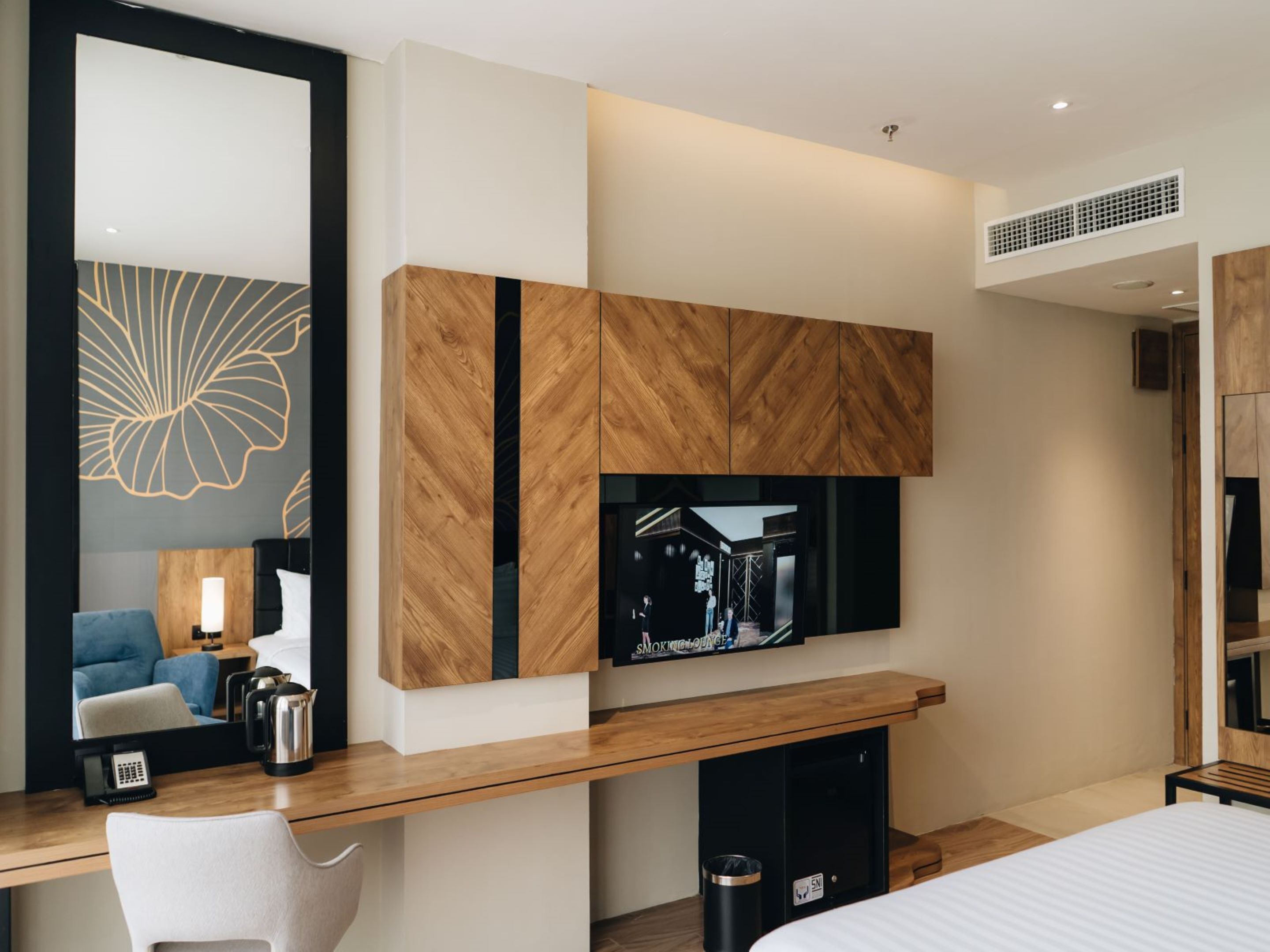 Grand Central Premier