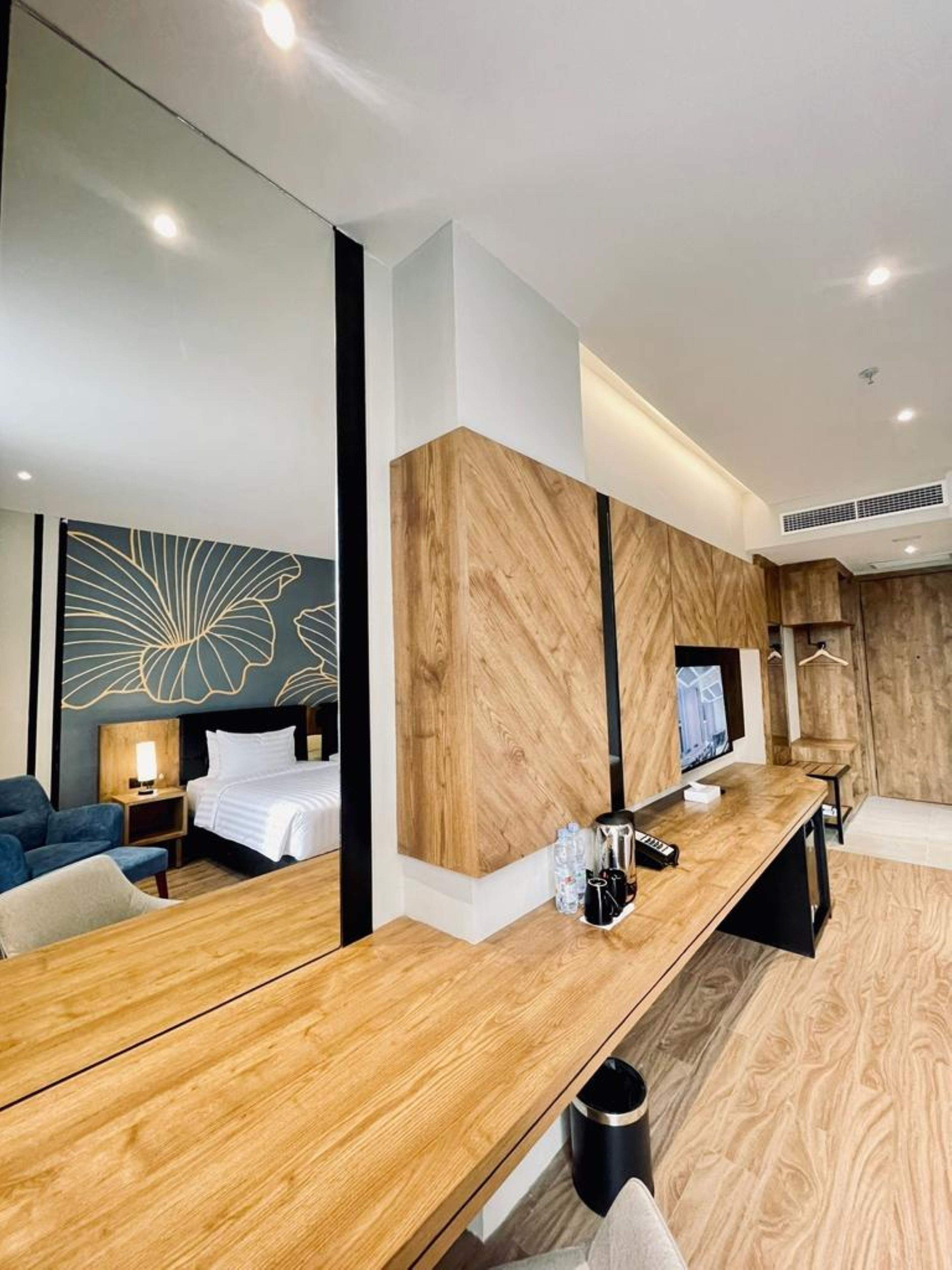 Grand Central Premier