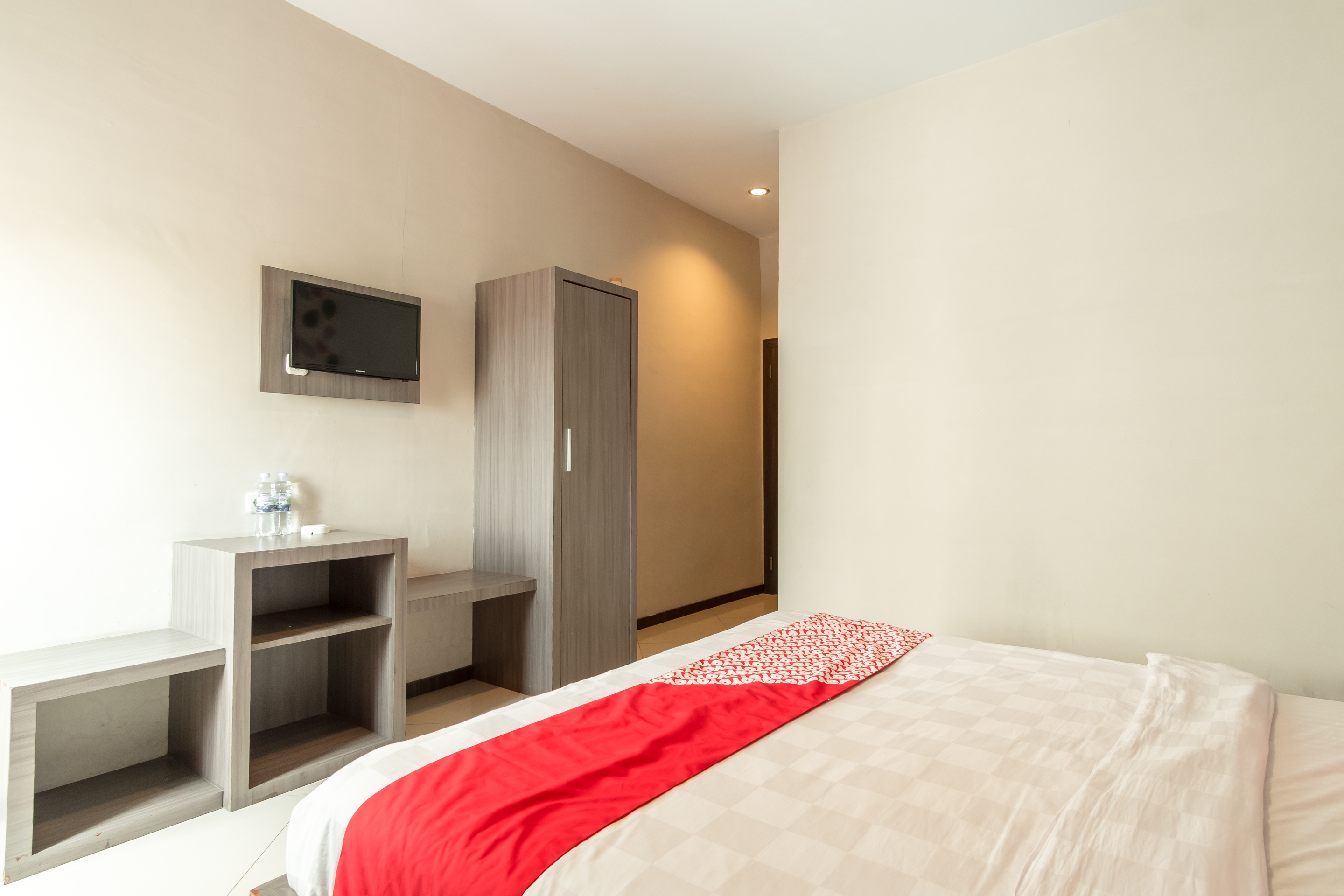 Grand Darussalam Hotel by OYO Rooms