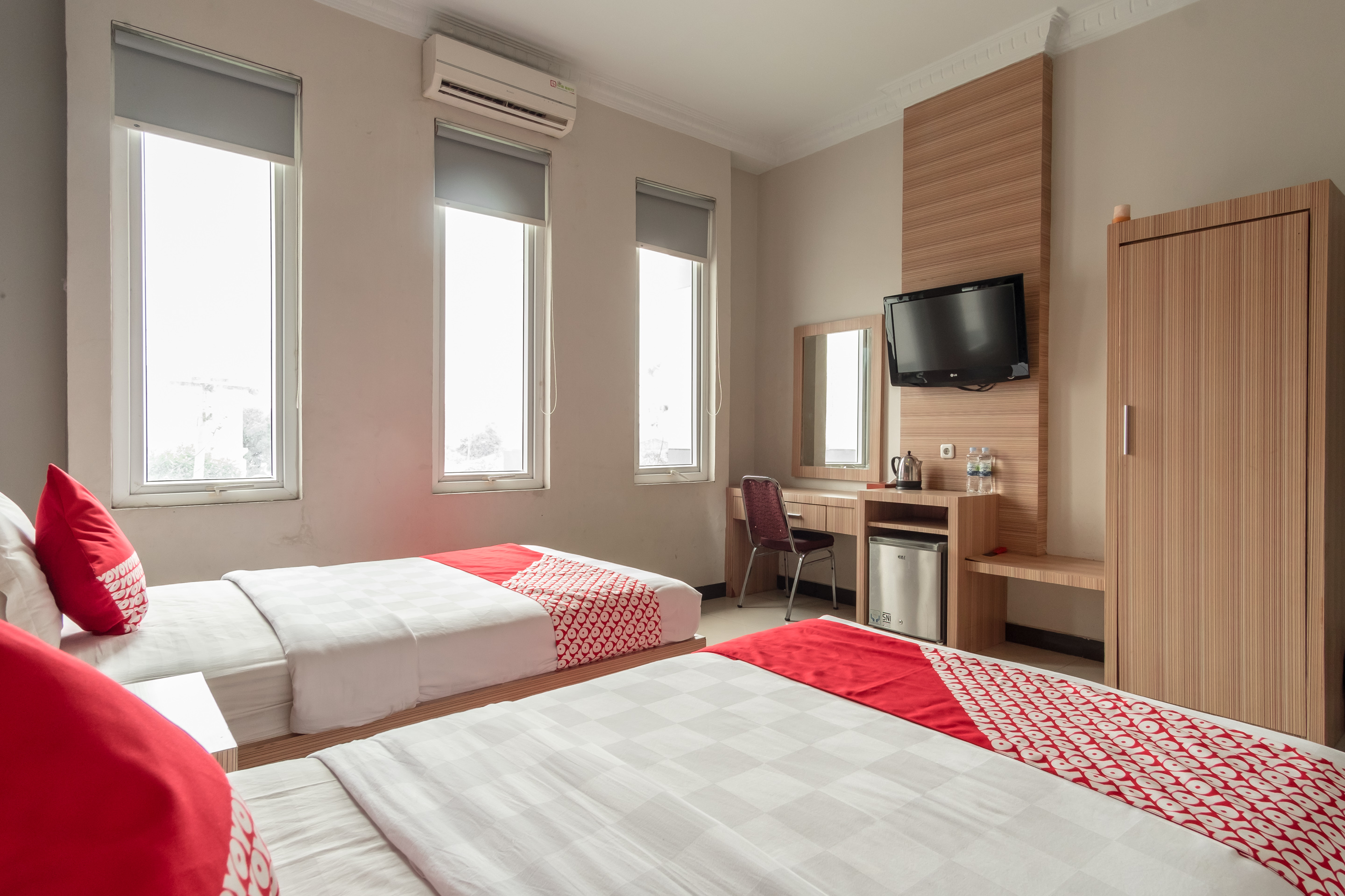 Grand Darussalam Hotel by OYO Rooms