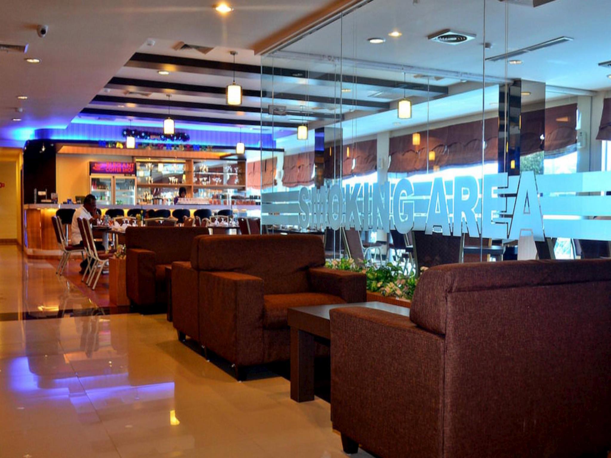 Grand Impression Hotel
