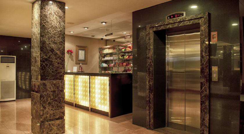 Grand Sakura Hotel, Medan