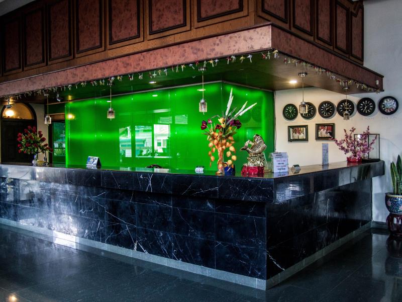 Green Garden Hotel