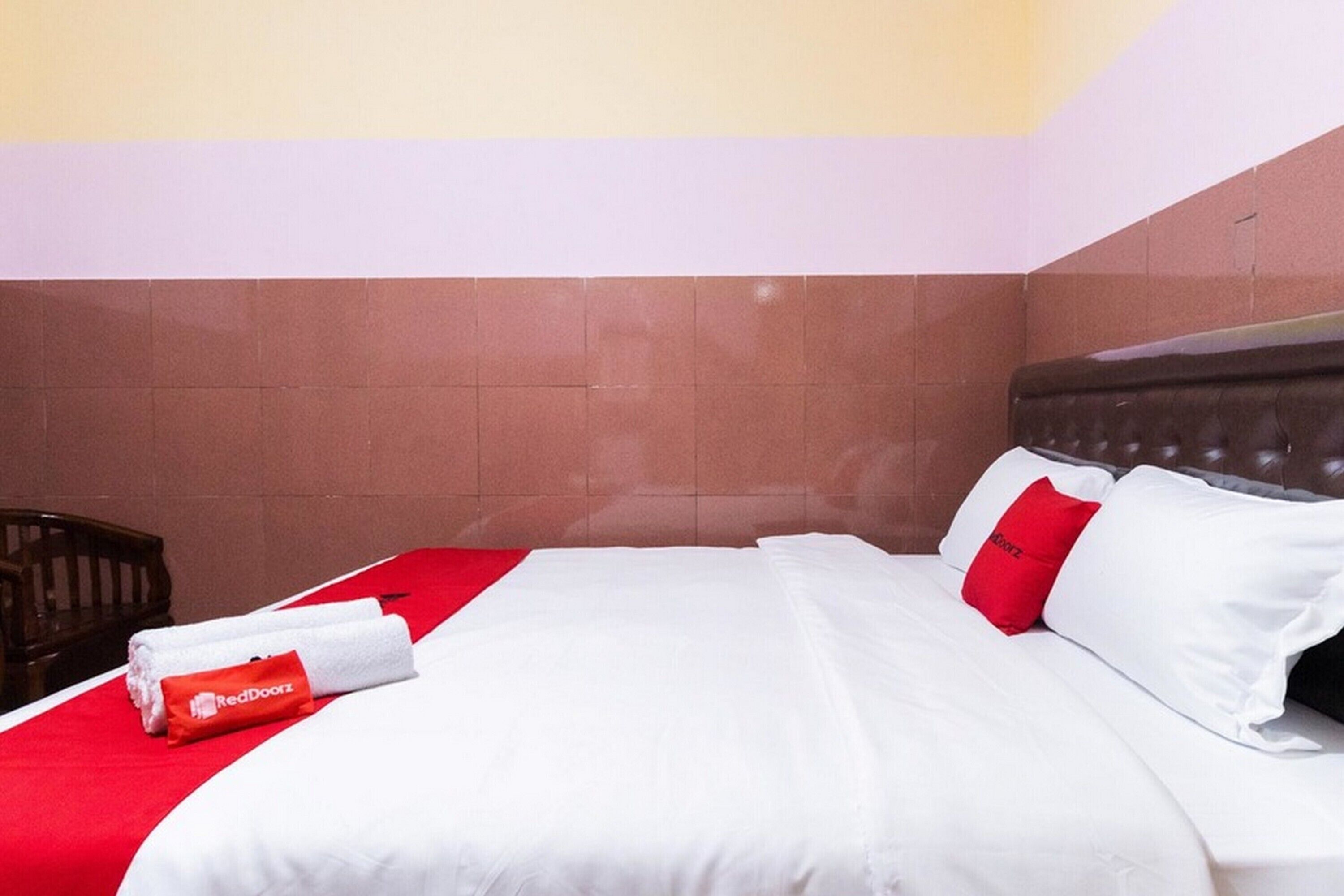 Guest House Restu Ibu by RedDoorz