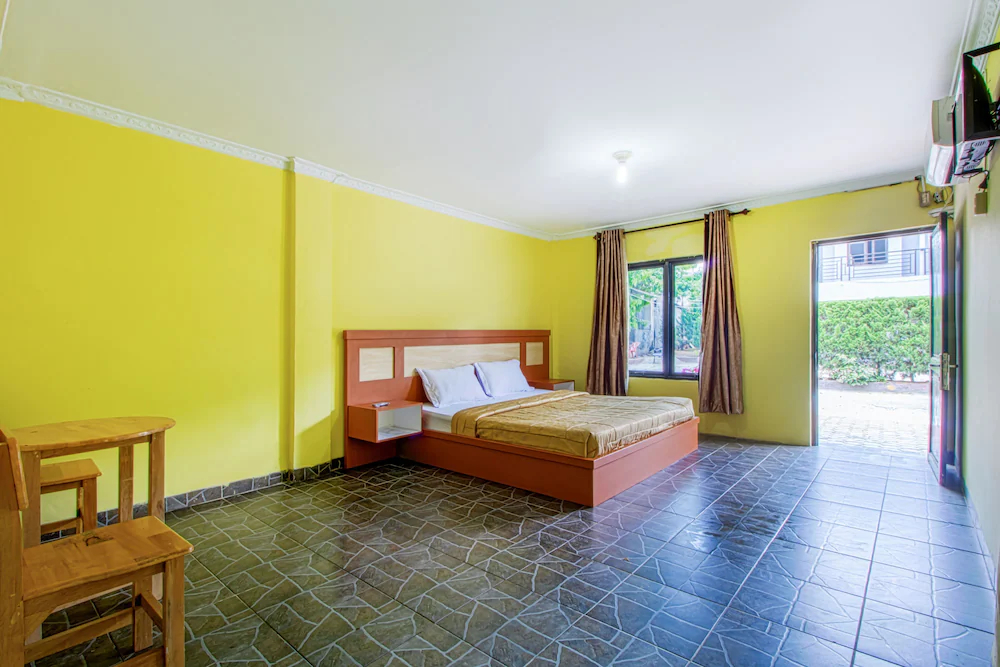 Halay Inn