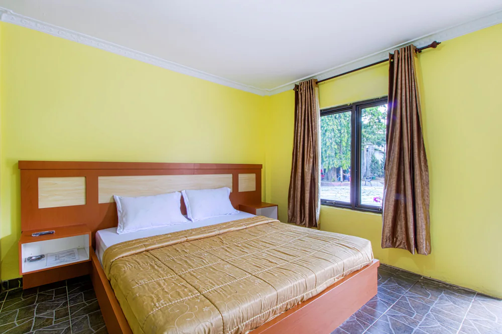 Halay Inn