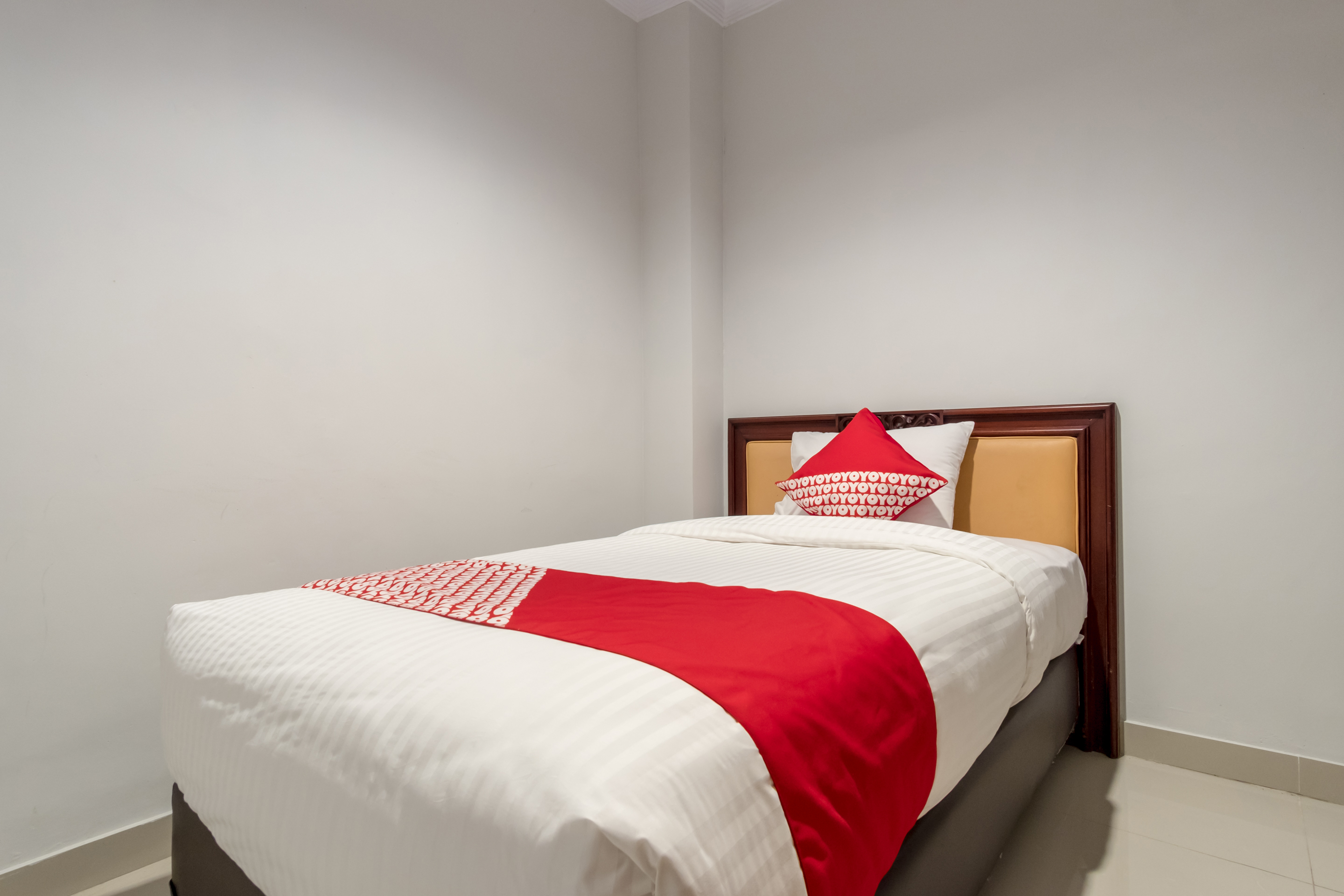 Helvetia Residence By OYO Rooms