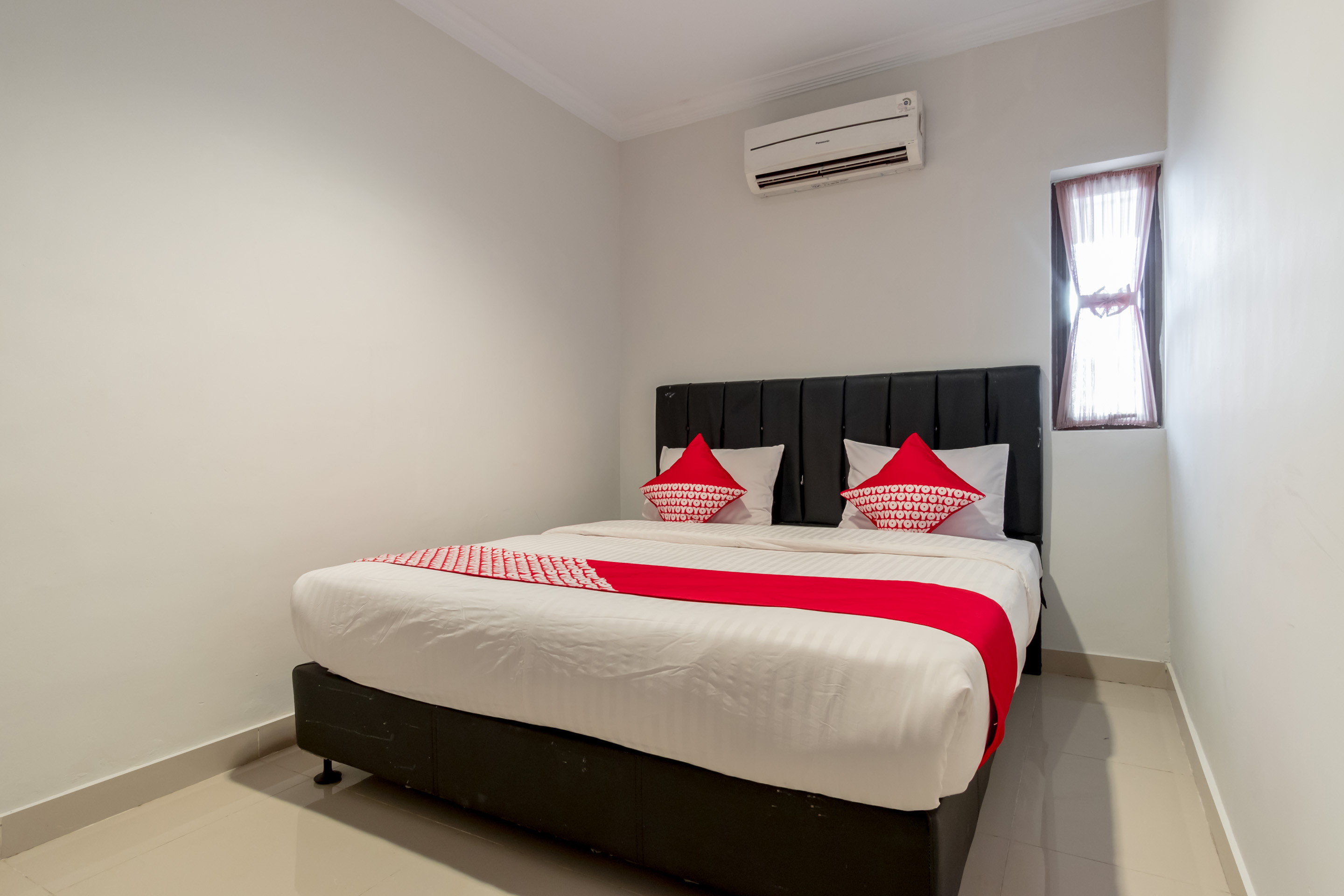 Helvetia Residence By OYO Rooms