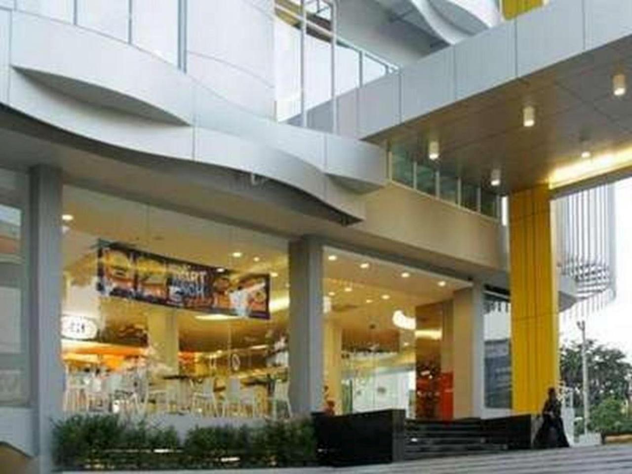 Hotel 61