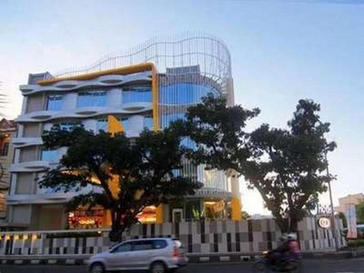 Hotel 61
