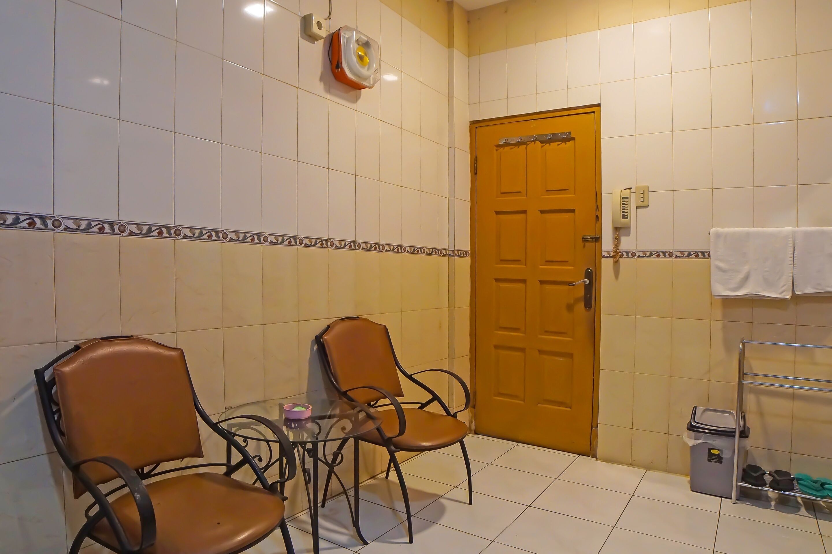 Hotel Binaka Medan by OYO
