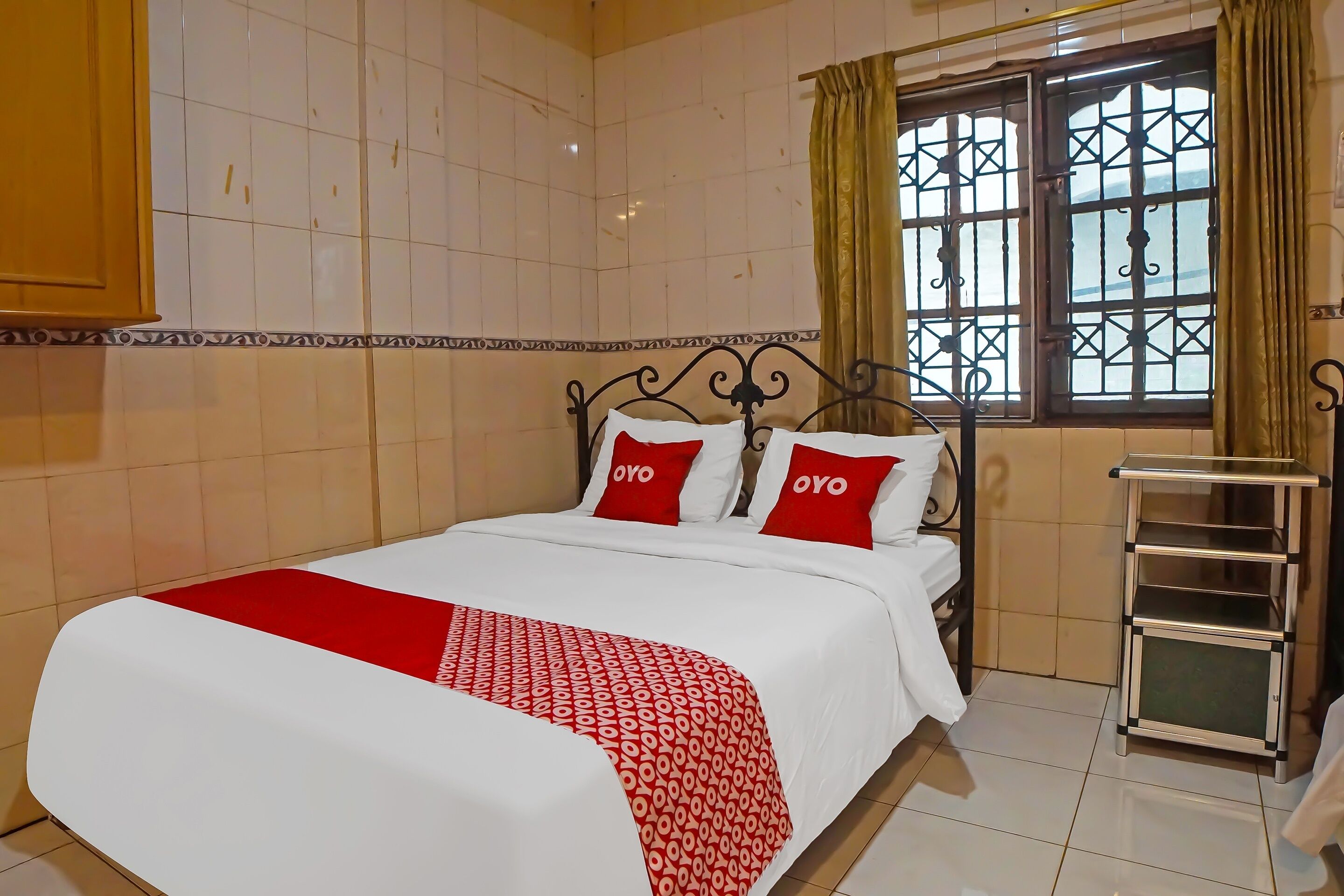 Hotel Binaka Medan by OYO