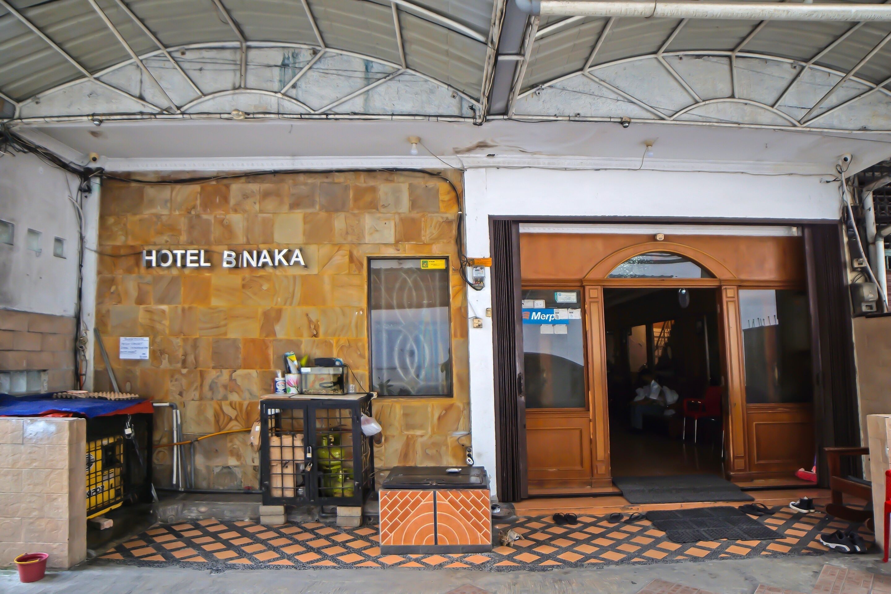Hotel Binaka Medan by OYO